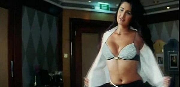  Katrina Kaif slow motion seduction